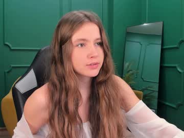 Velvet_Cherry Chaturbate stream image from January 11, 2025