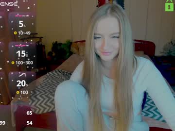 Alexa_Glory Chaturbate stream image from January 11, 2025