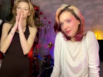 Darlingdarinka Chaturbate stream image from January 11, 2025
