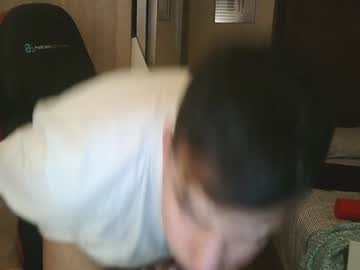 Aaronlavine Chaturbate stream image from January 11, 2025