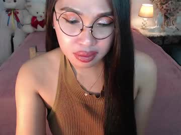 Fancylaylaxx Chaturbate stream image from January 11, 2025