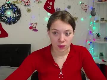 Kiradripe Chaturbate stream image from January 11, 2025