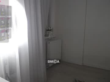 Miu__Miu Chaturbate stream image from January 11, 2025