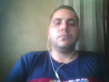 Roger3600 Chaturbate stream image from January 11, 2025