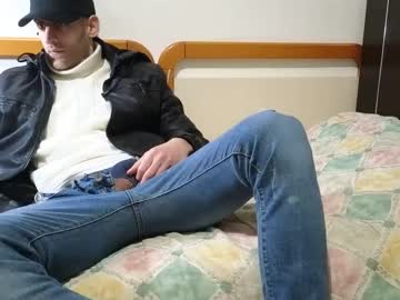 Spider922 Chaturbate stream image from January 11, 2025