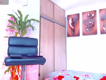 Alexafoxxy01 Chaturbate stream image from January 11, 2025
