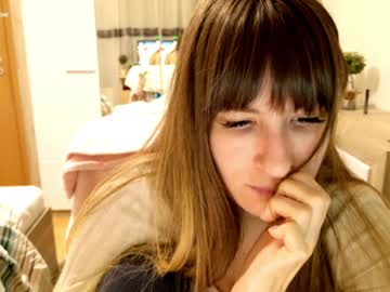 Aylapearl Chaturbate stream image from January 11, 2025