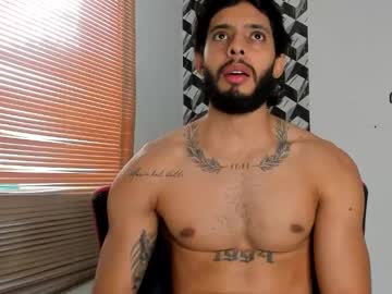 Dwaynehoff Chaturbate stream image from January 11, 2025