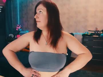 Ellen_Busty Chaturbate stream image from January 11, 2025