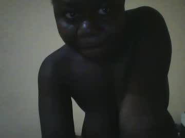 Shy_Hann Chaturbate stream image from January 11, 2025