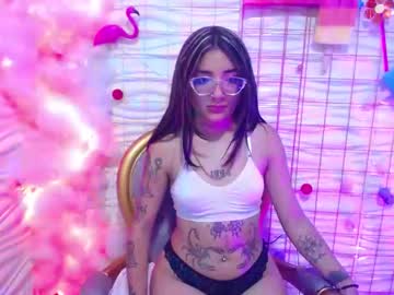Antonella_Lara Chaturbate stream image from January 11, 2025