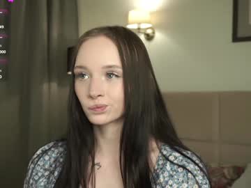 Beatrixdagley Chaturbate stream image from January 11, 2025
