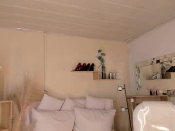 Catalina_Naughtyy Chaturbate stream image from January 11, 2025