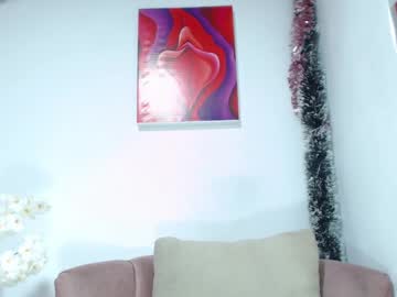 Naia_X Chaturbate stream image from January 11, 2025