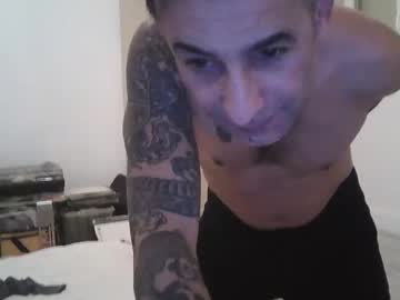Righton26 Chaturbate stream image from January 11, 2025