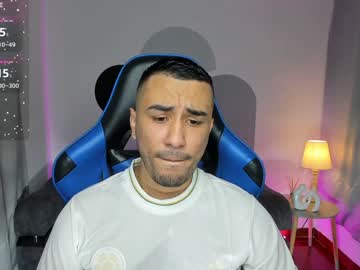 Bilyryan1 Chaturbate stream image from January 11, 2025