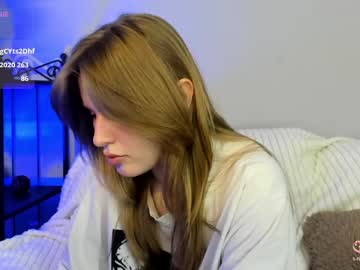 Evastevs Chaturbate stream image from January 11, 2025