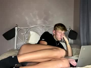 Yorkshirelad208 Chaturbate stream image from January 11, 2025