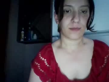 Alma_Amy Chaturbate stream image from January 11, 2025