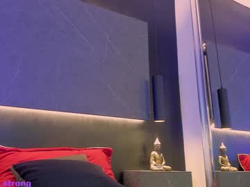 Apholo_Strong Chaturbate stream image from January 11, 2025