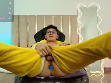 Lunarie_Tay Chaturbate stream image from January 11, 2025