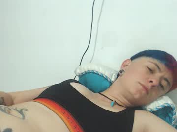 Tomboyblue Chaturbate stream image from January 11, 2025