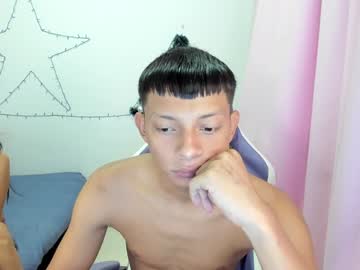 Annie_Dani420 Chaturbate stream image from January 11, 2025