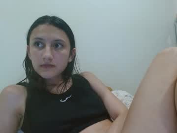 Kate_Davies Chaturbate stream image from January 11, 2025