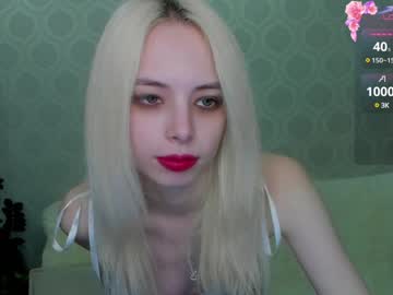 Empress_Ki Chaturbate stream image from January 12, 2025