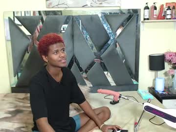 Luxuss_Black Chaturbate stream image from January 12, 2025