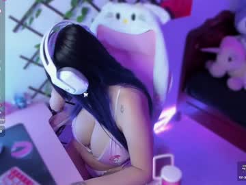 Maddyfoox Chaturbate stream image from January 12, 2025