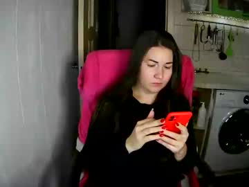 Marinettaqhot Chaturbate stream image from January 12, 2025