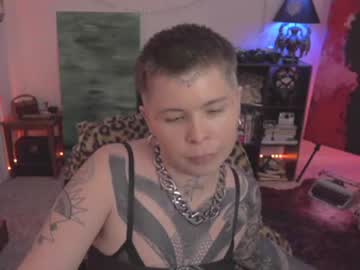 Villainslut4u Chaturbate stream image from January 12, 2025