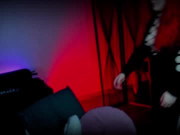 Aleksafoxy Chaturbate stream image from January 12, 2025