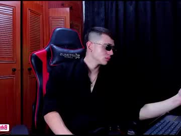 Dimitri_Higt Chaturbate stream image from January 12, 2025