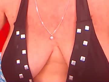 Experiencedalana Chaturbate stream image from January 12, 2025