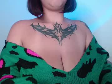 Shopie_Hank Chaturbate stream image from January 12, 2025