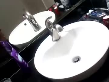 Junior69king Chaturbate stream image from January 12, 2025