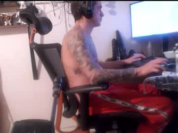 Hotkinkytat Chaturbate stream image from January 12, 2025