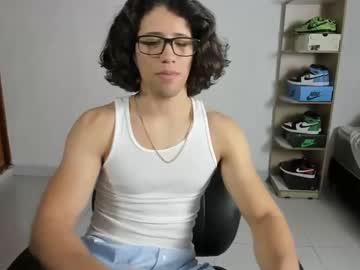 Im_Tomy Chaturbate stream image from January 12, 2025