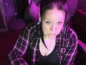 Katie227 Chaturbate stream image from January 12, 2025