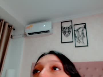 Littlemolly_Pregnant Chaturbate stream image from January 12, 2025