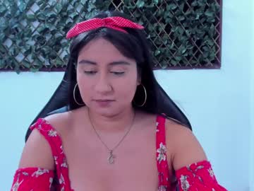 Luna_0211 Chaturbate stream image from January 12, 2025
