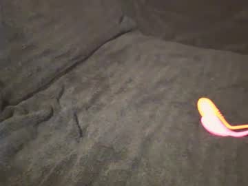 4playcums4u Chaturbate stream image from January 12, 2025
