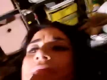 Esmeraldastands81 Chaturbate stream image from January 12, 2025