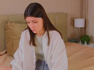 Lucettagibbard Chaturbate stream image from January 12, 2025