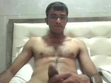 Mumbaimonster8inch Chaturbate stream image from January 12, 2025