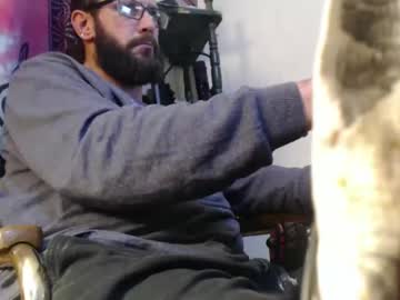 Garageguy4fun Chaturbate stream image from January 12, 2025