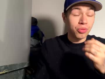 Itskotabandz Chaturbate stream image from January 12, 2025