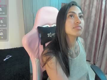 Kayla_Fox2 Chaturbate stream image from January 12, 2025